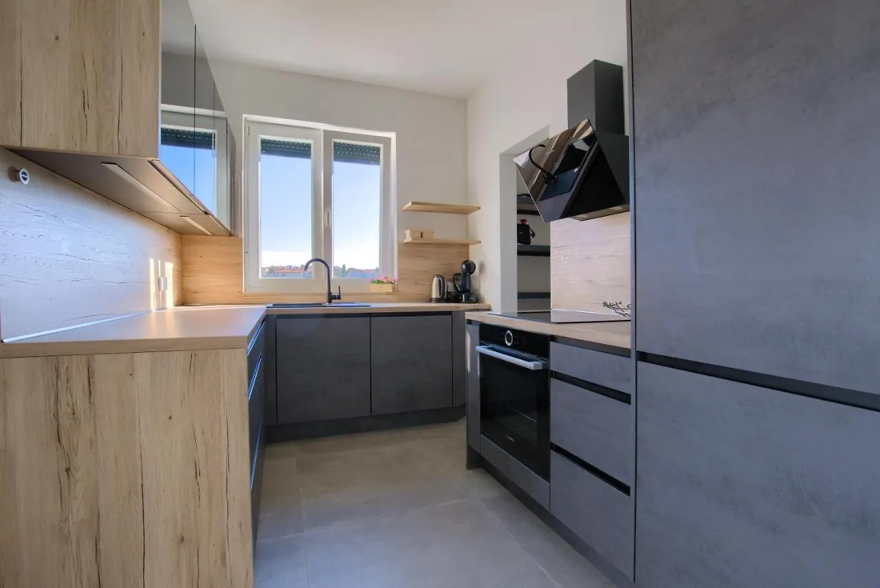Modern Two Bedroom Apartment “Sky View” In Stinjan Пула 0*,
